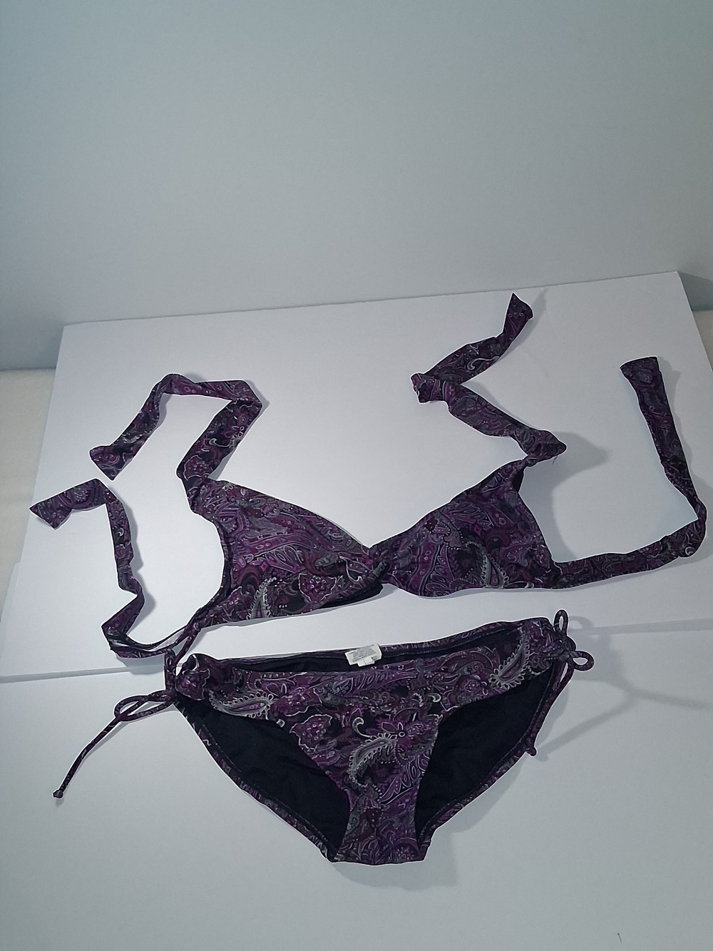 CONVERSE ONE STAR Purple Paisley Bikini Women's TOP Sz Large, BOTTOM Sz Medium